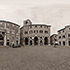 Senigallia Piazza Roma con il Municipio